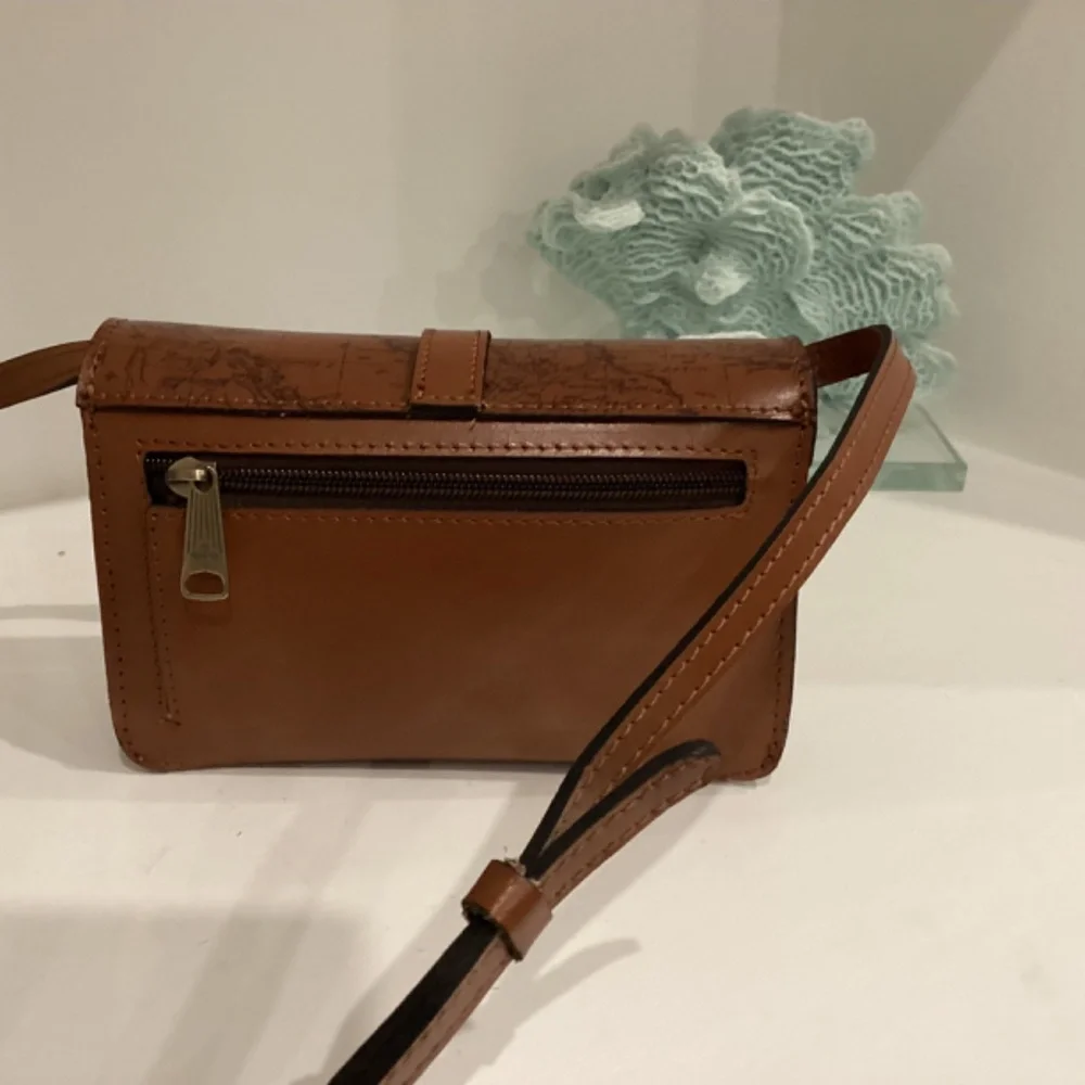 REDUCED NWT PATRICIA NASH BROWN LEATHER MAP SMALL CROSS BODY PURSE BAG